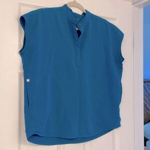 Figs Rafaela pacific blue oversized scrub top